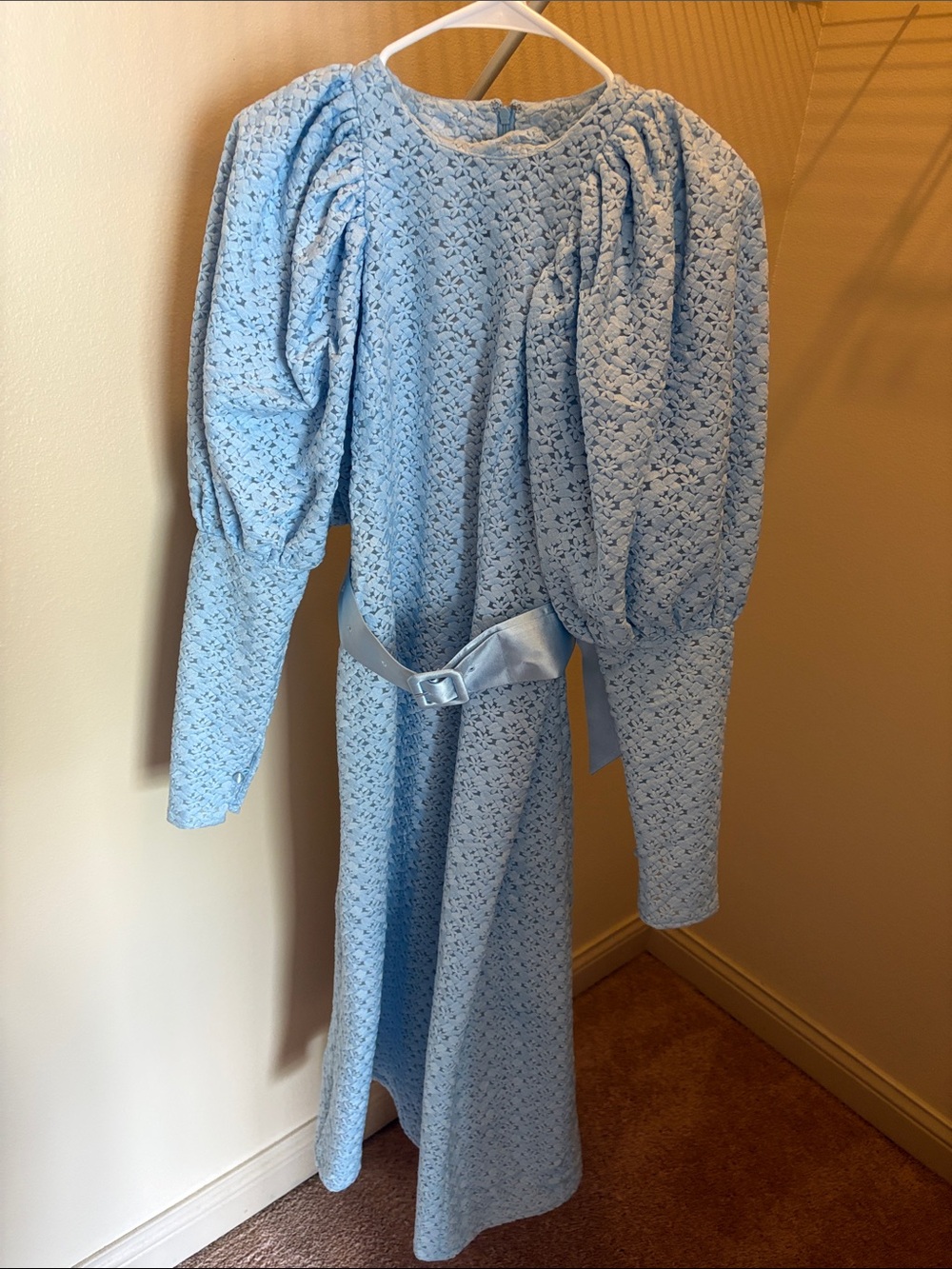 Puff-Sleeve Light Blue Lace Midi Dress with Belt